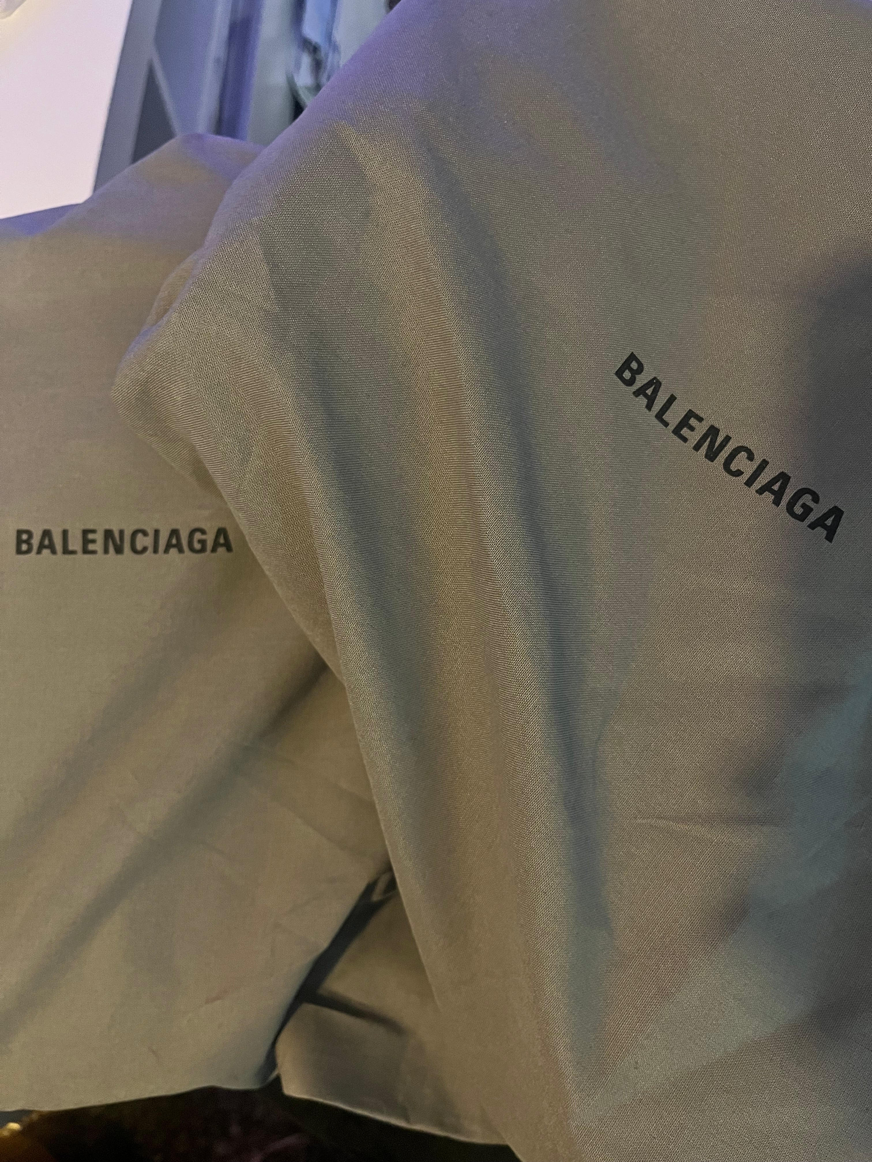 BALENCIAGA