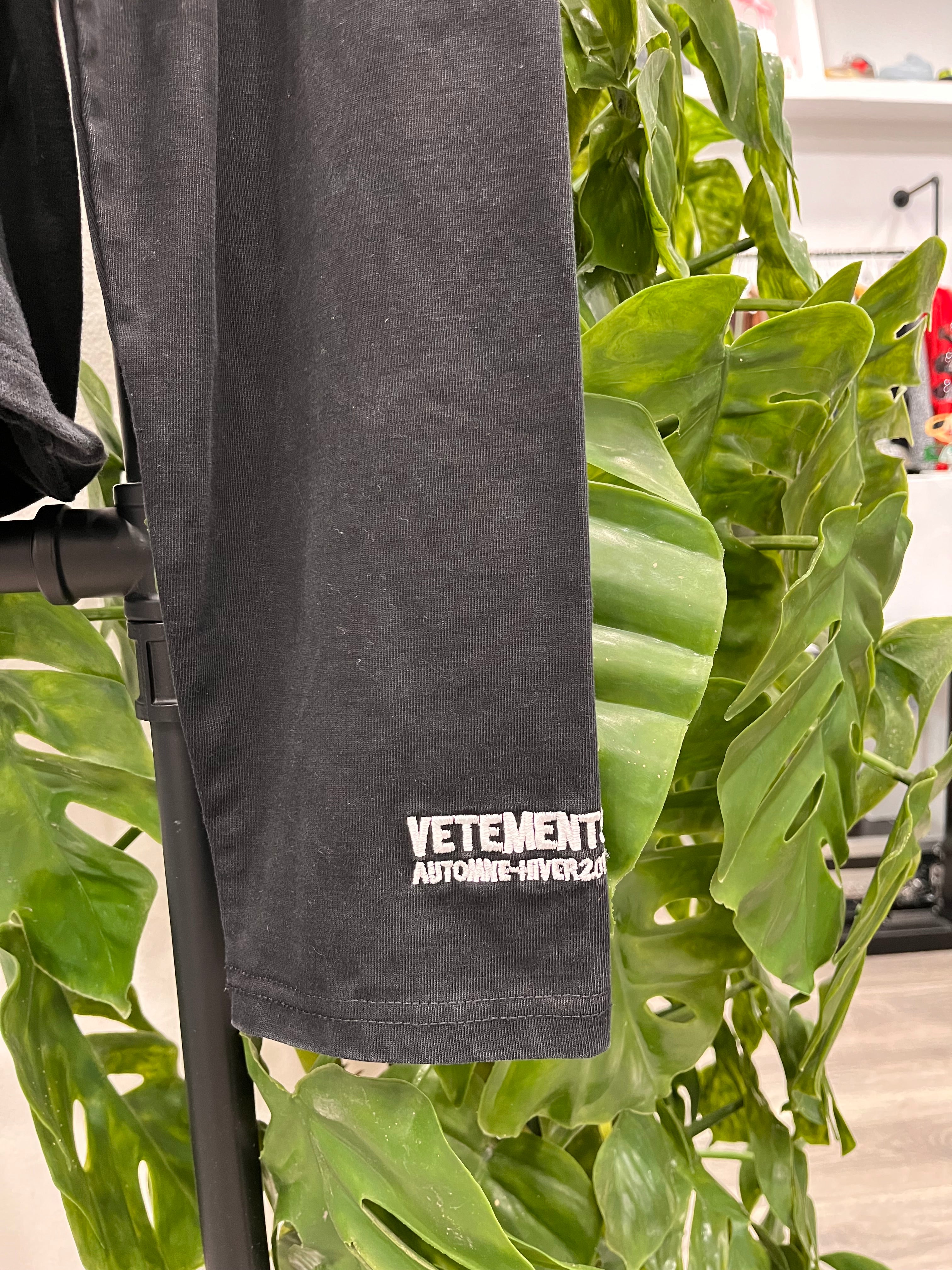VETEMENTS
